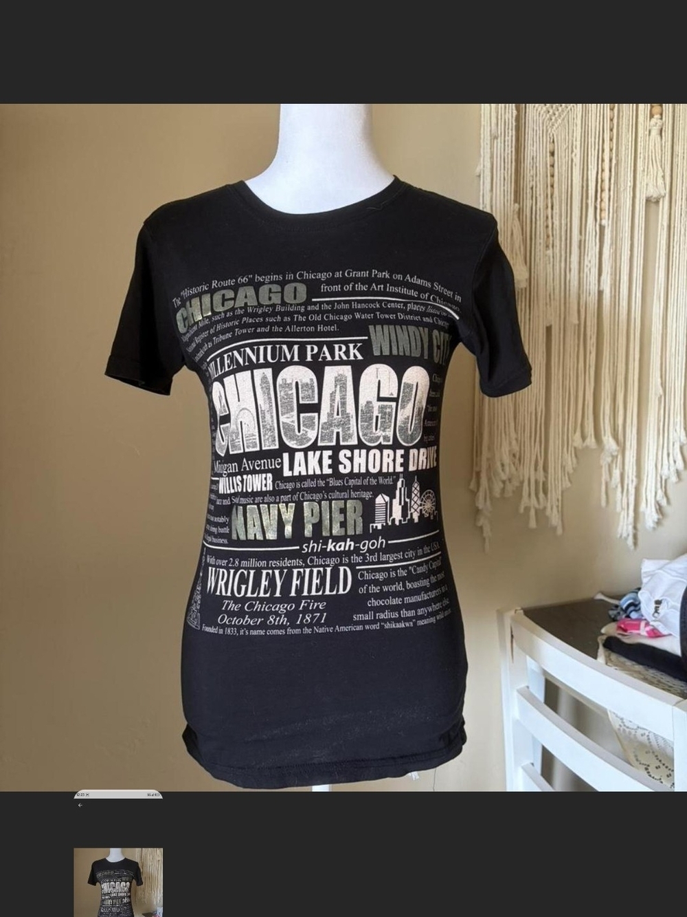 & Other Stories Black Chicago Graphic Tee